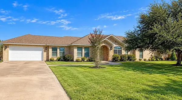 319 Pinedale Avenue, Arcola, TX 77583