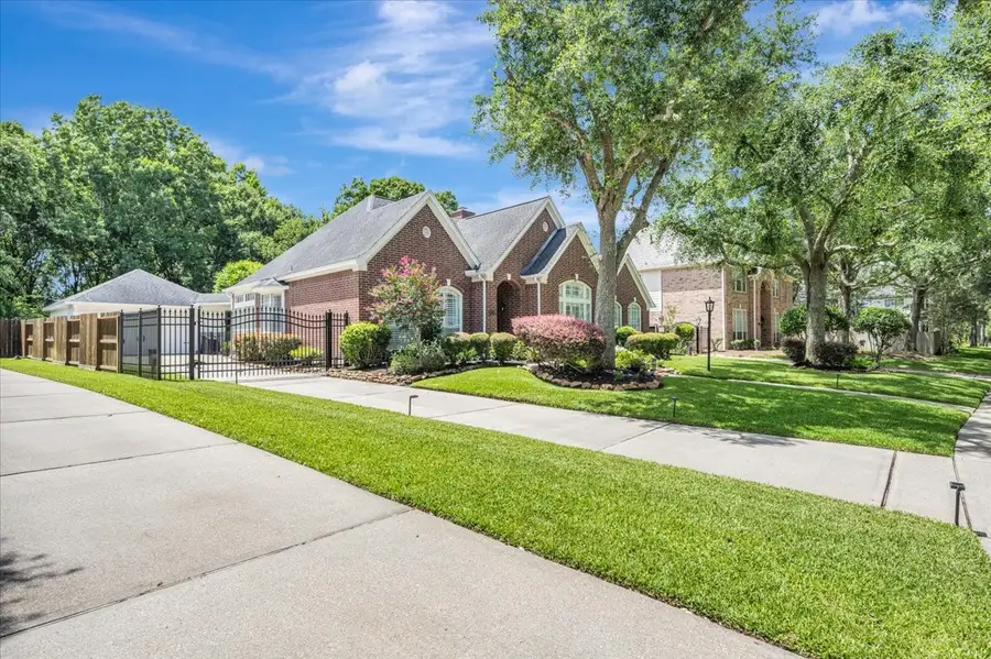 17027 Chapel Park Way, Houston, TX 77059 - #3