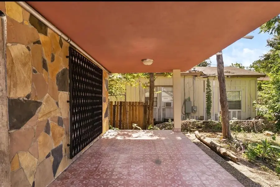 416 S Avenue D A/b #B, Humble, TX 77338 - #2