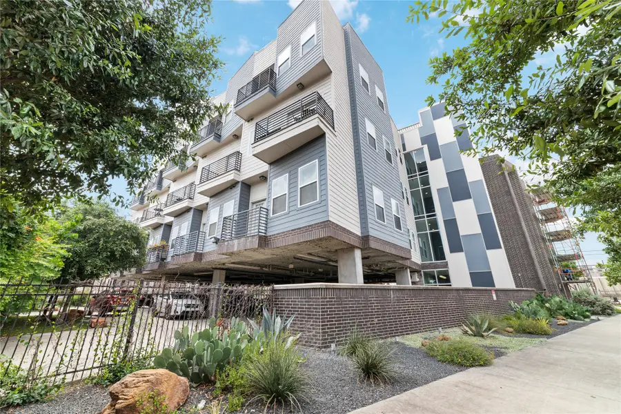 1011 Studemont Street #109, Houston, TX 77007 - Image #2
