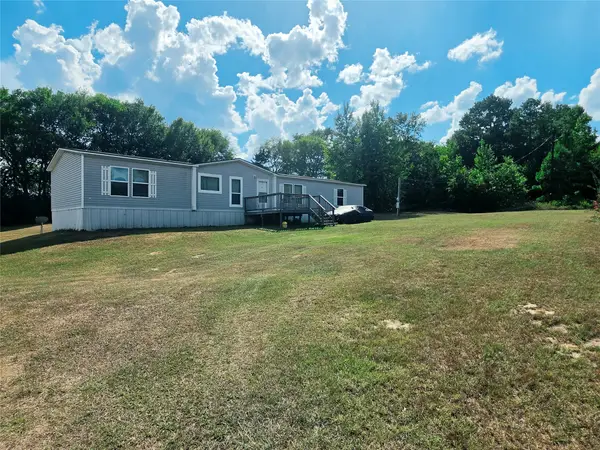 276 Wisteria Lane, Nacogdoches, TX 75964