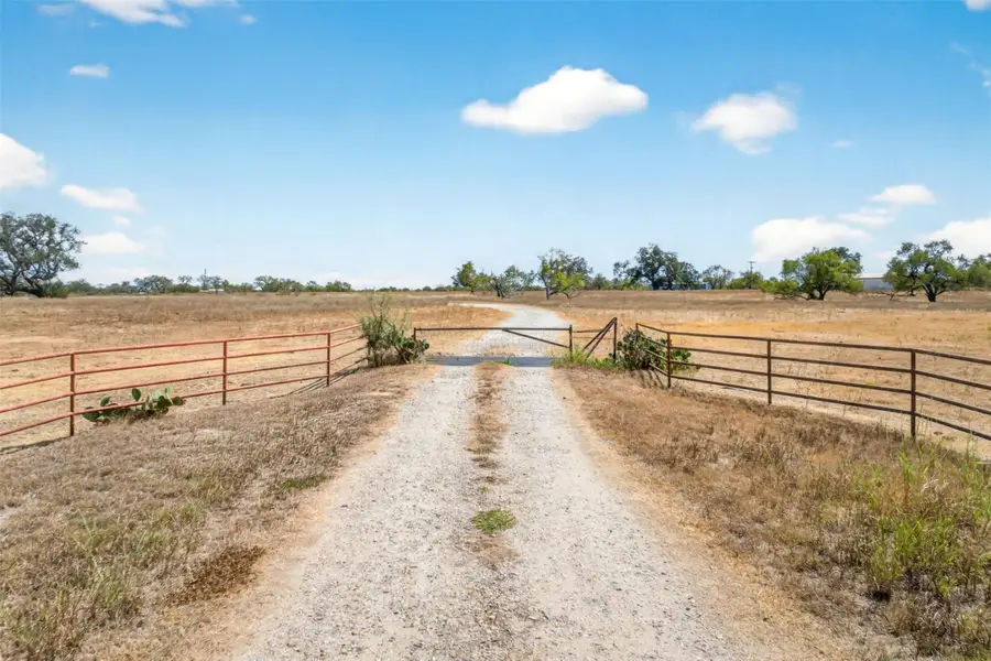 6695 Hwy 97 W, Cost, TX 78614 - Image #2