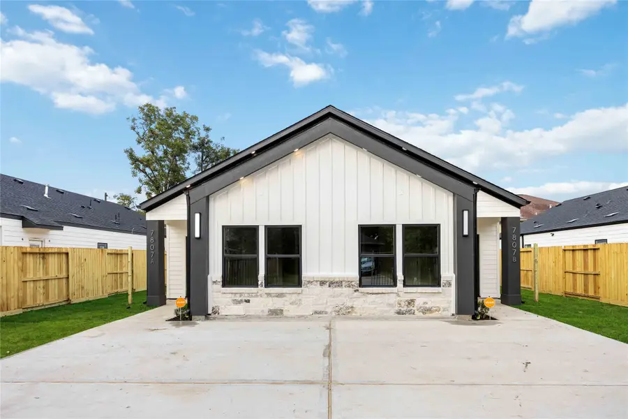 7803 Sandra Street #A/B, Houston, TX 77016 - Image #2