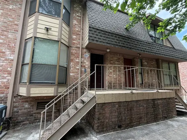 2103 Place Rebecca Lane #D10, Houston, TX 77090