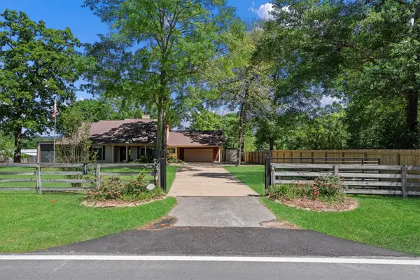 16024 Rabon Chapel Road, Montgomery, TX 77316