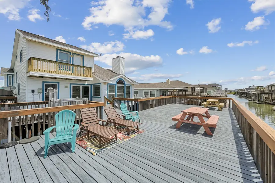 313 Schooner Drive, Freeport, TX 77541 - Image #2