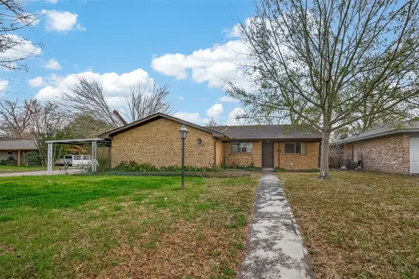 4303 Brownstone Lane, Houston, TX 77053