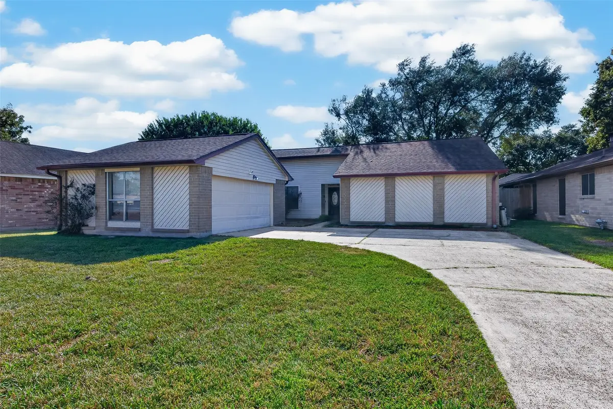 7403 Seminole Street, Baytown, TX 77521 - #1