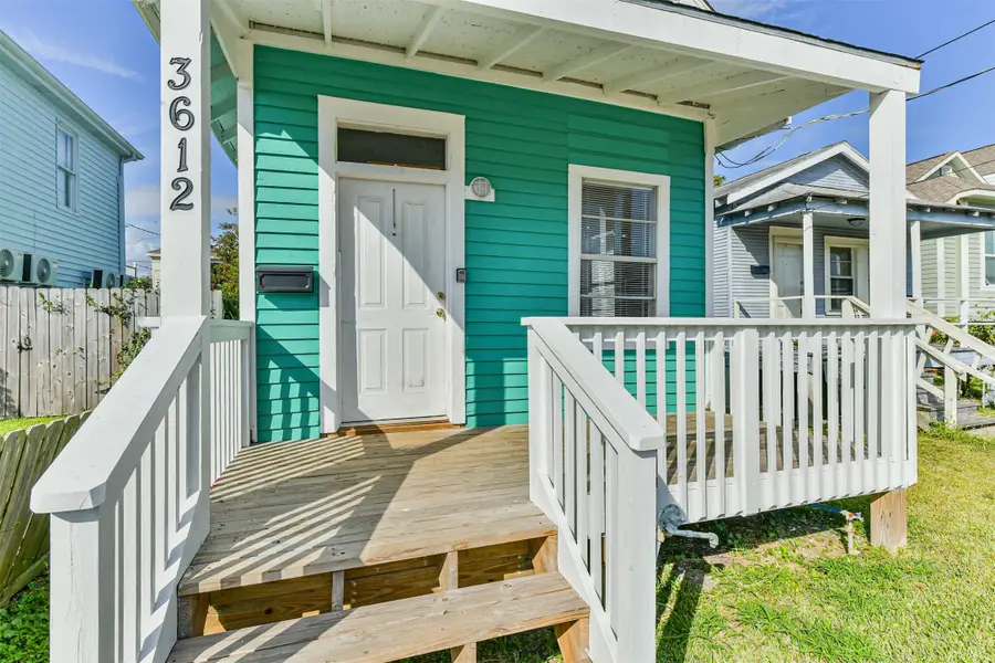 3612 Avenue M 1/2, Galveston, TX 77550 - Image #3