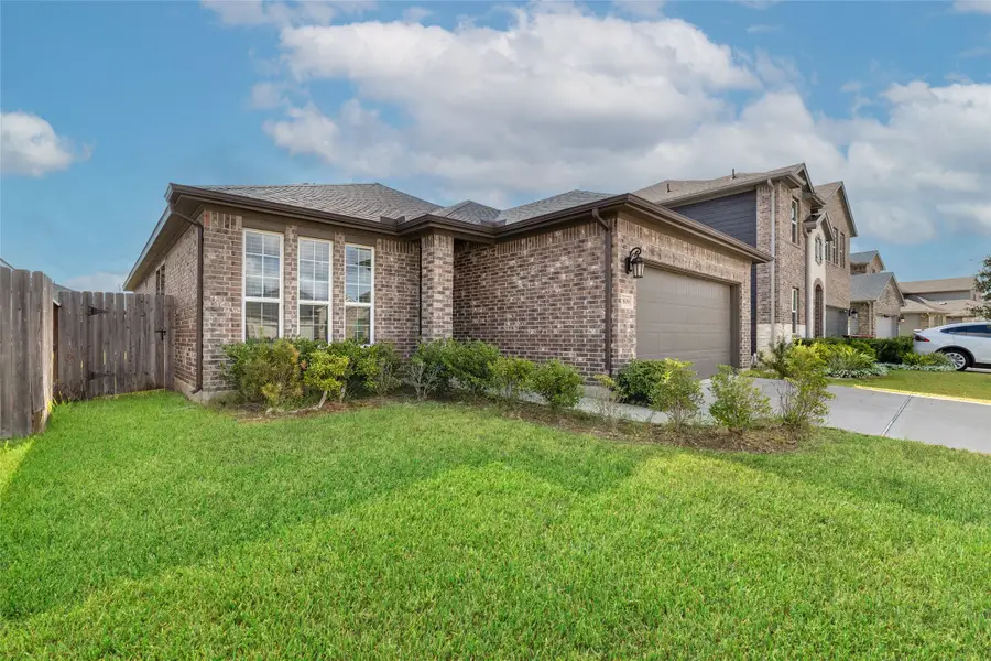 7819 Wyndham Harbor Court, Richmond, TX 77407 - #2