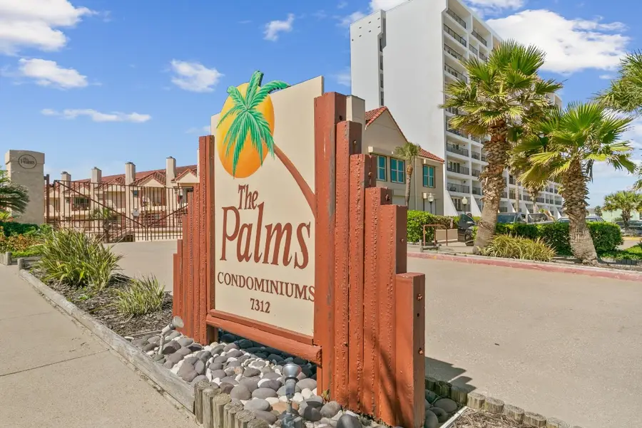 7312 Seawall Boulevard #208, Galveston, TX 77551 - #3