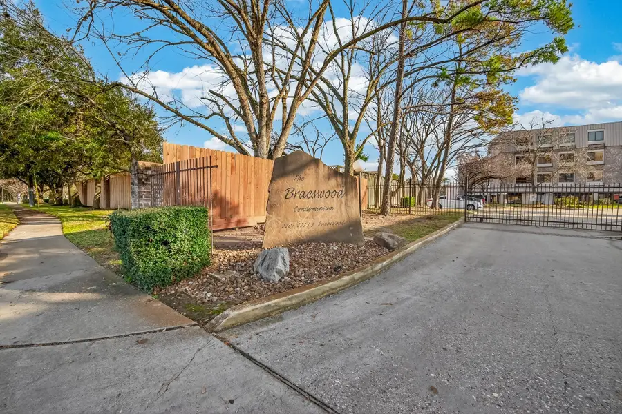 2211 S Braeswood Boulevard #23E, Houston, TX 77030 - #2