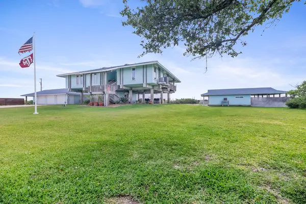 178 Smyth Street, Port O Connor, TX 77982