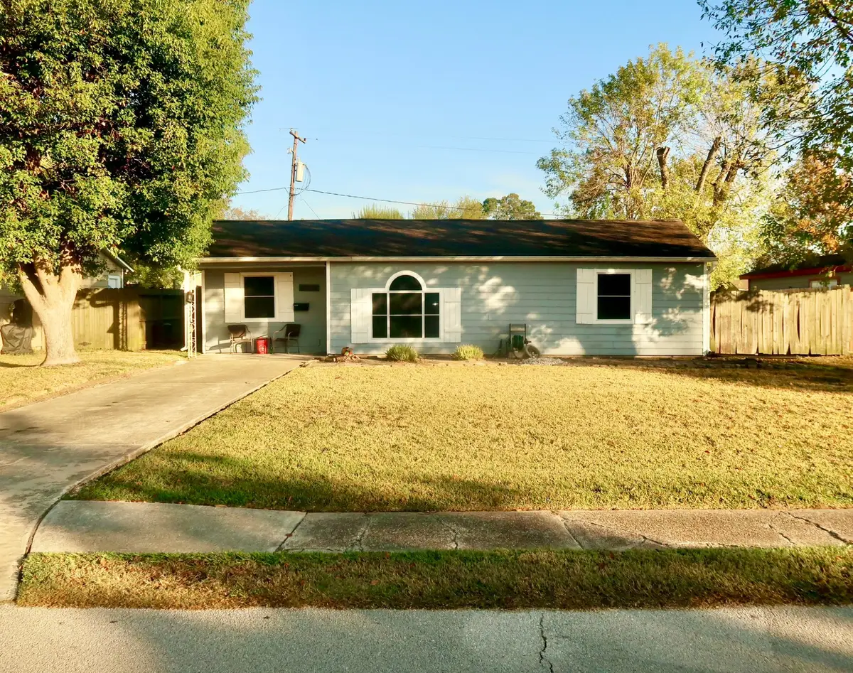 2113 Pickerton Drive, Deer Park, TX 77536 - Image #1