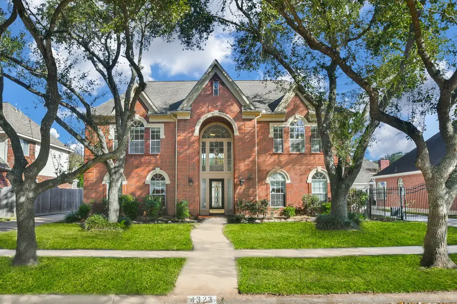 4323 Magnolia Lane, Sugar Land, TX 77478 - #2
