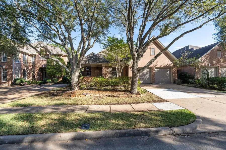 1327 Mission Chase Drive, Houston, TX 77077 - Image #2