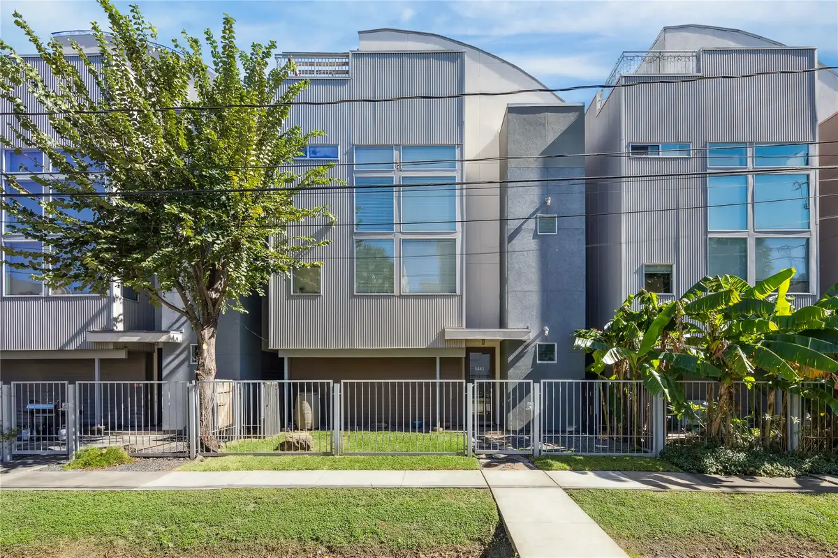 5443 Rose Street, Houston, TX 77007 - Image #1