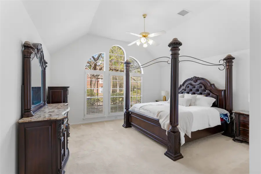 147 Linton Downs Place, The Woodlands, TX 77382 - #3