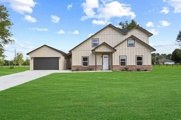 5844 Atkinson Circle, Orange, TX 77630