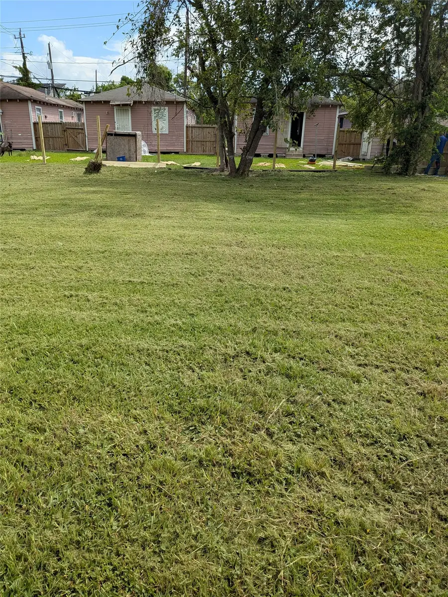 227 E 38th Street, Houston, TX 77018 - #3