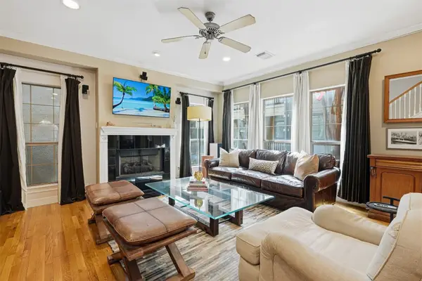 527 Oxford Street #C, Houston, TX 77007