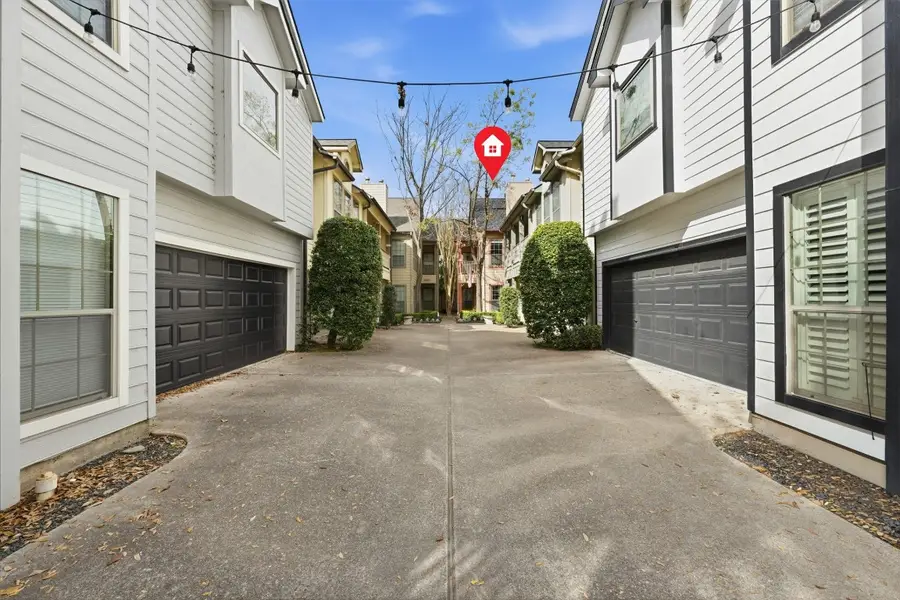 527 Oxford Street #C, Houston, TX 77007 - #2