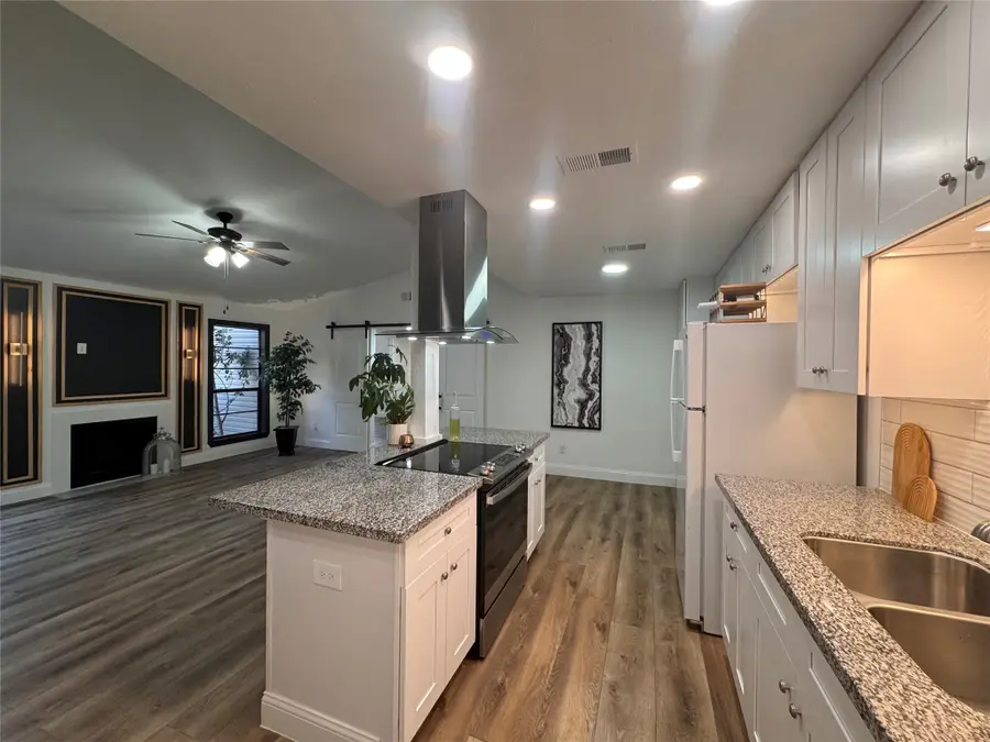 9707 Richmond Avenue #80, Houston, TX 77042 - Image #3