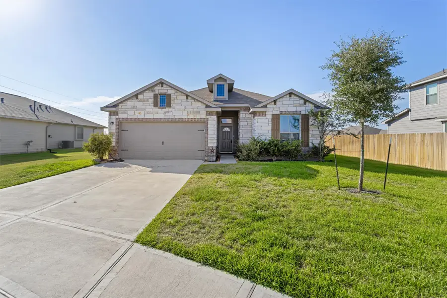 503 Turtle Dove Drive, Sealy, TX 77474 - #2