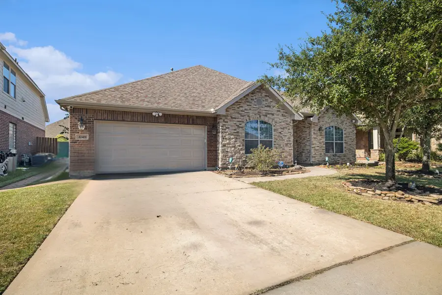 22419 Wenbury Drive, Tomball, TX 77375 - Image #2
