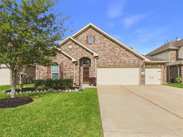 401 W Bend Drive, League City, TX 77573