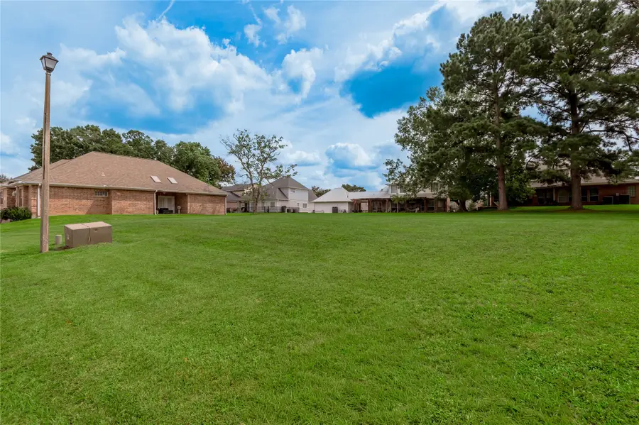 1410 W Lake Shores, Huntsville, TX 77340 - #3