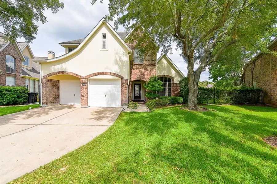 3119 Old Masters Drive, Sugar Land, TX 77479 - Image #2