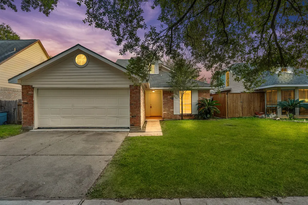 13527 Avonshire Drive, Houston, TX 77083 - Image #1