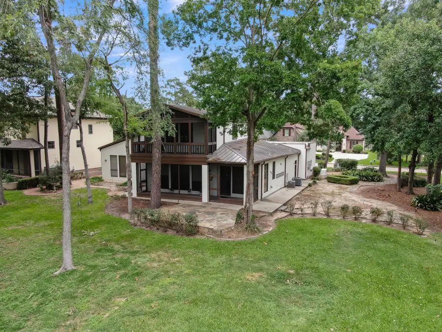 102 Wedgewood Drive W, Montgomery, TX 77356 - #2