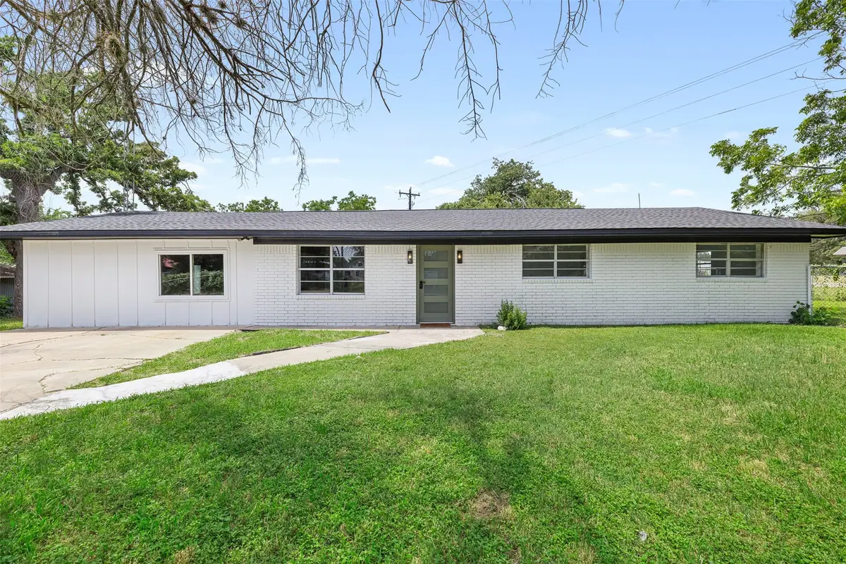 100 Shady Oaks Lane, Somerville, TX 77879 - #1