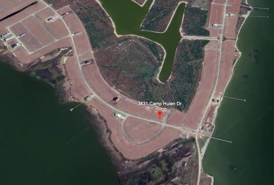3431 Camp Hulen Drive, Palacios, TX 77465 - Image #1