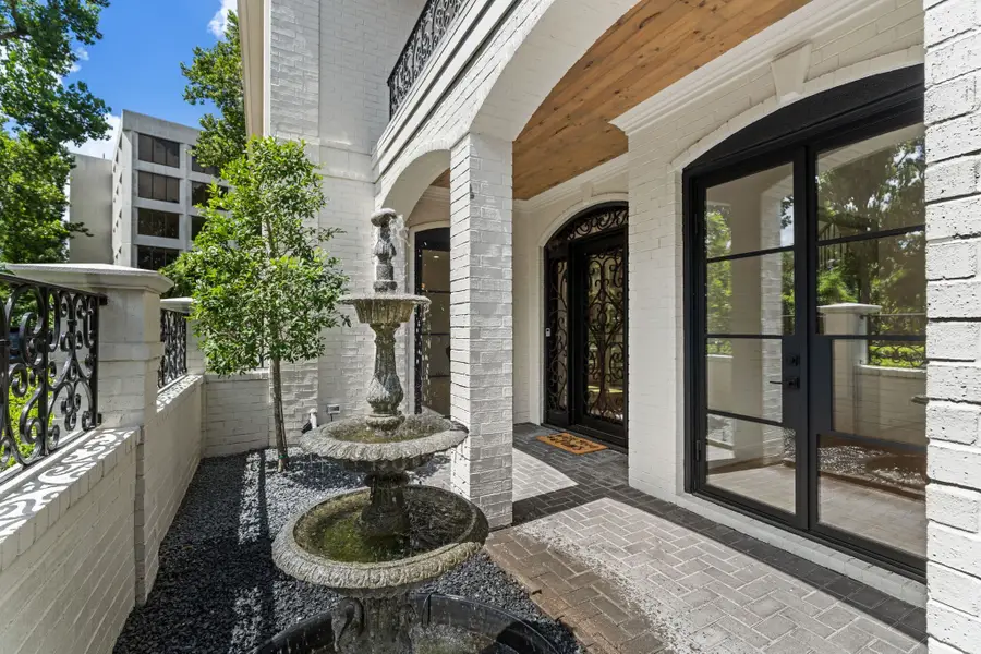 74 Briar Hollow Lane, Houston, TX 77027 - #3