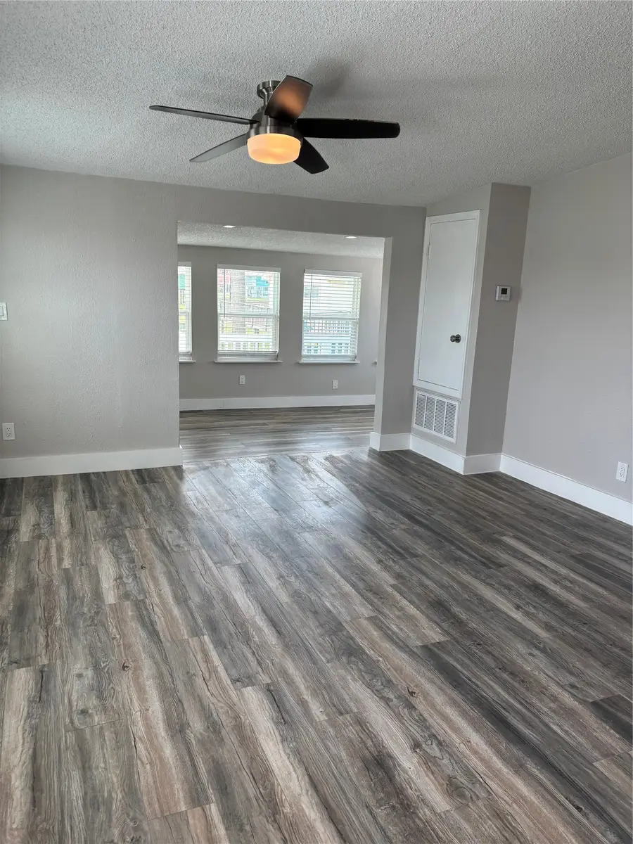 4110 3rd Street, Galveston, TX 77554 - #2