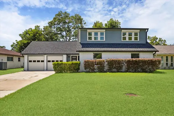 813 W Galveston Street, League City, TX 77573