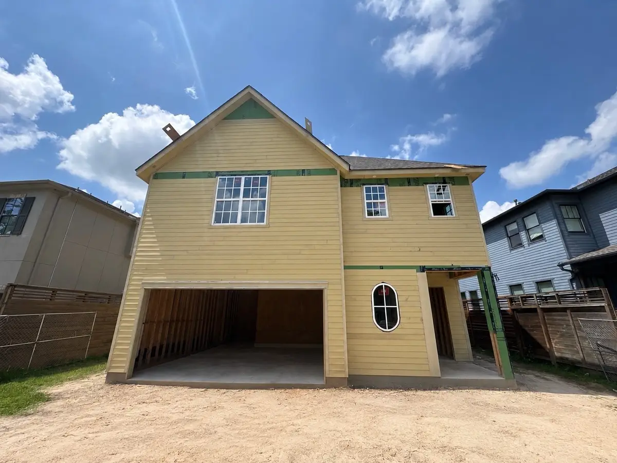 955 W 42nd Street, Houston, TX 77018 - #1