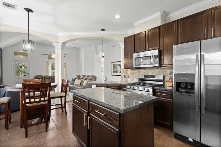 18702 Dovewood Springs Lane, Tomball, TX 77375 - Image #3