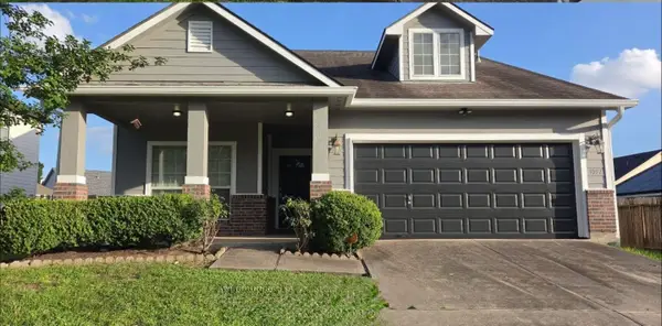 1092 Shadow Glenn Drive, Conroe, TX 77301