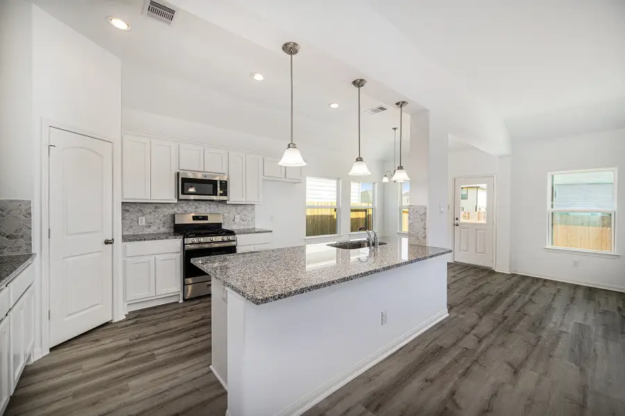 11025 Ondrea Drive, Willis, TX 77318 - #2