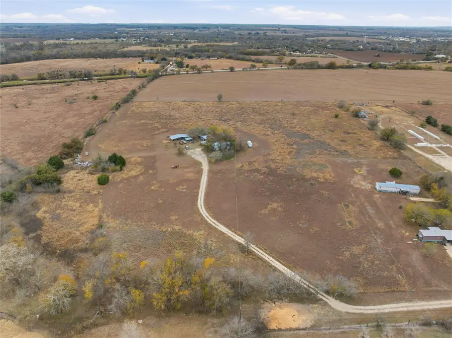 498 Greenhouse Road, Martindale, TX 78655 - Image #2
