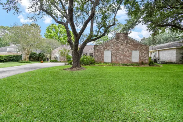 3419 Crow Valley Drive, Missouri City, TX 77459