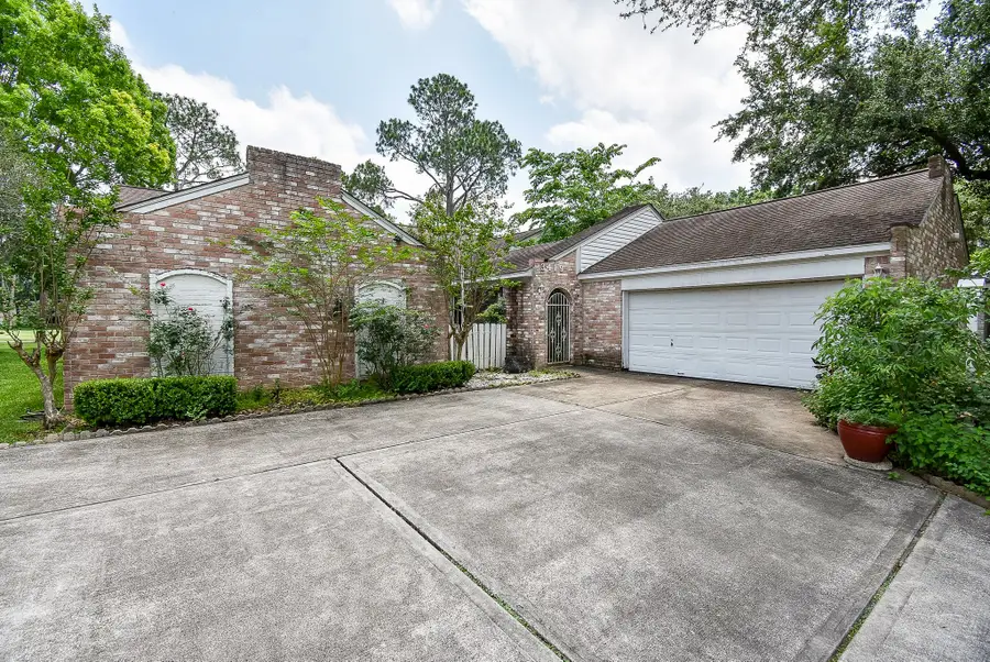 3419 Crow Valley Drive, Missouri City, TX 77459 - #2