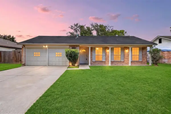 10911 Sageleaf Lane, Houston, TX 77089