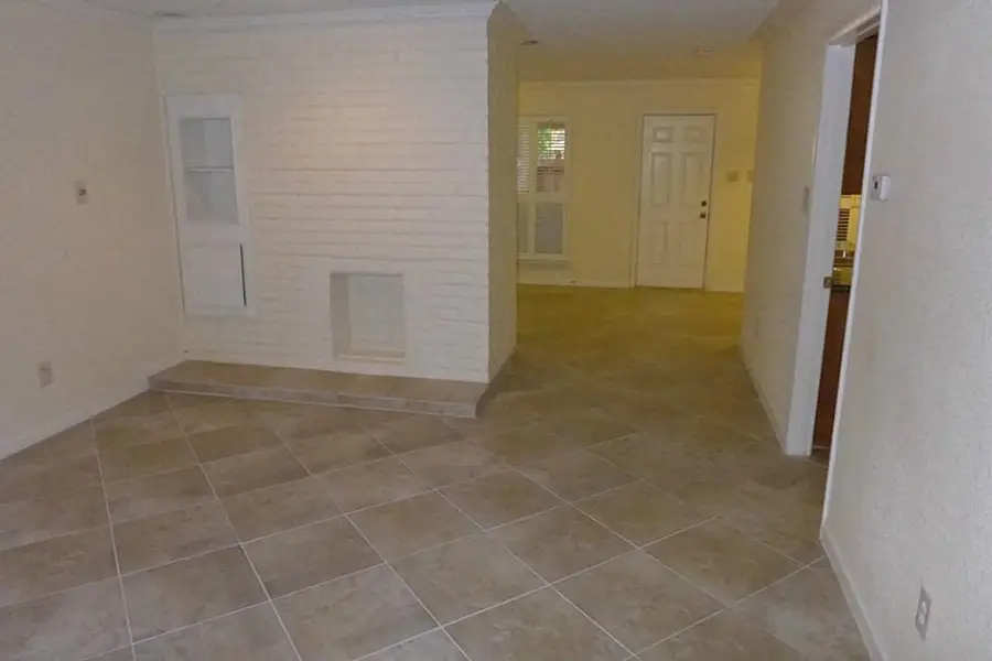 14119 Briarsage Court #9, Houston, TX 77077 - Image #3
