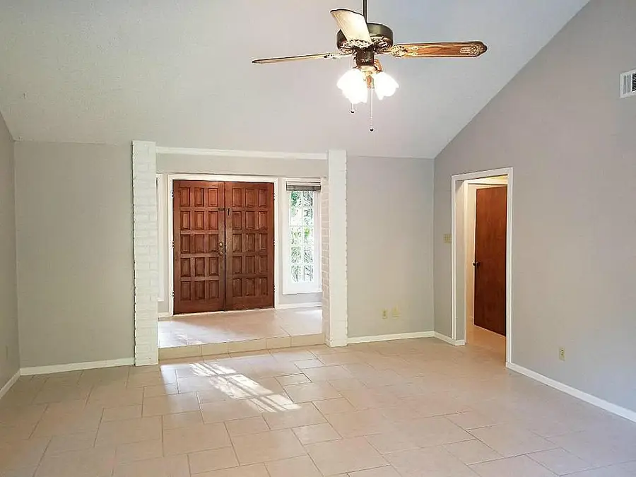 1126 Wisterwood Drive, Houston, TX 77043 - #3