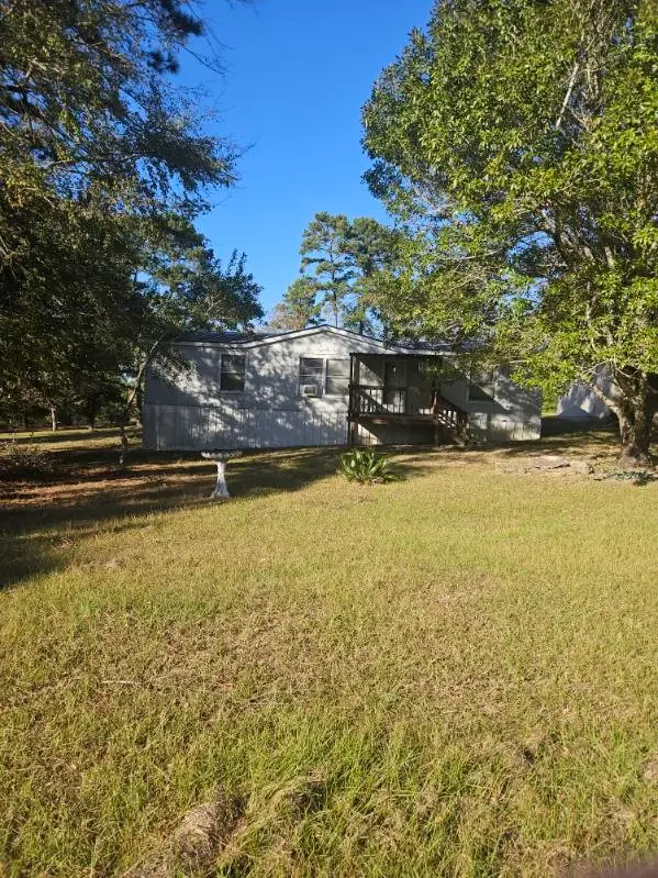 655 Colony Park Dr Trinity Drive, Trinity, TX 75862 - Image #1